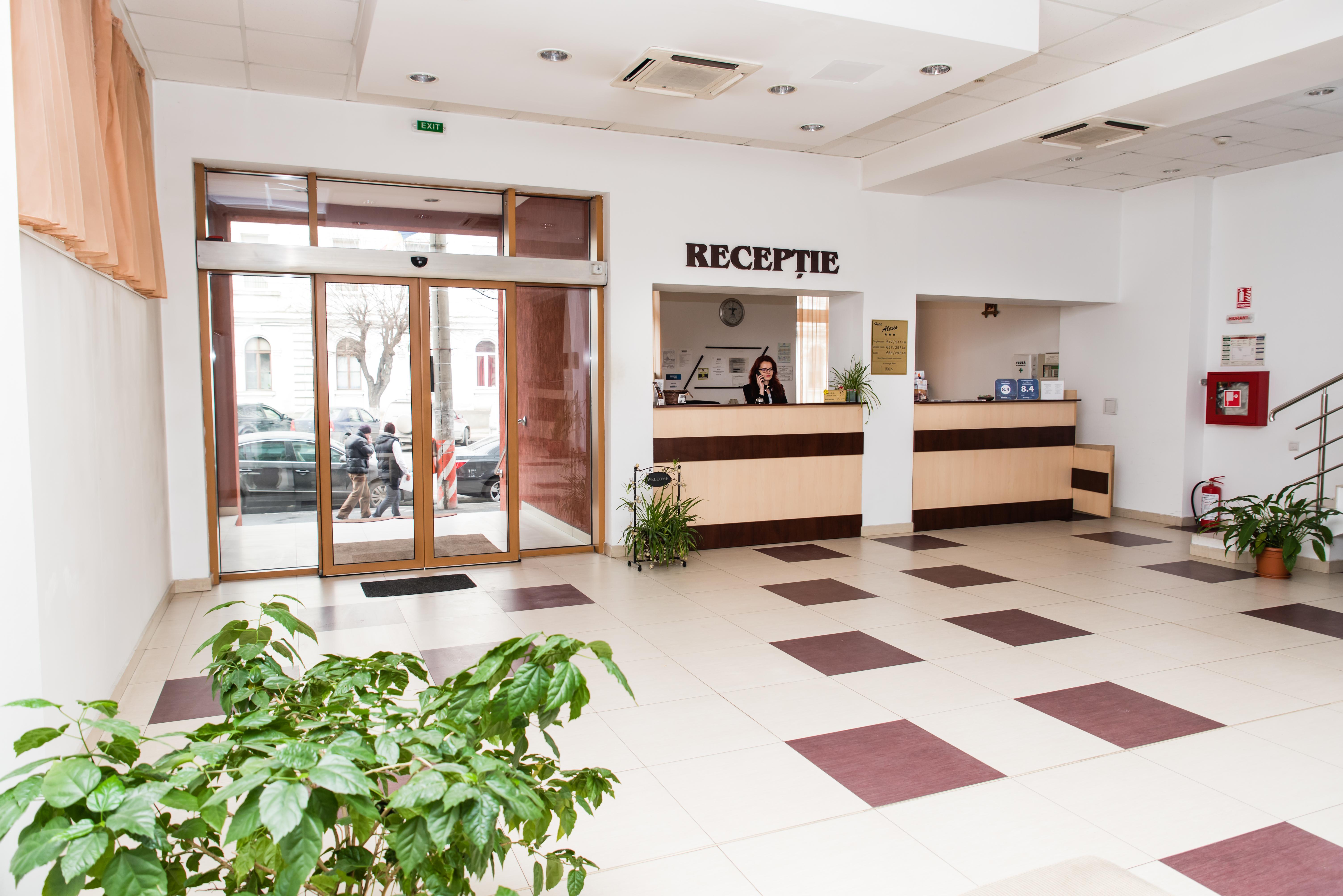 Hotel Alexis Kaloşvar Dış mekan fotoğraf