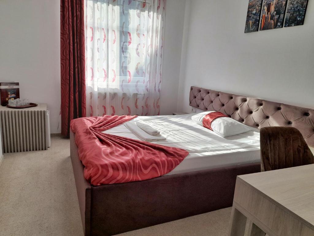 Hotel Alexis Kaloşvar Dış mekan fotoğraf